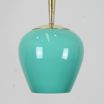Lámpara italiana de los años 60 vintage - Fabricada en opalina azul turquesa y latón.
Electricidad totalmente renovada.