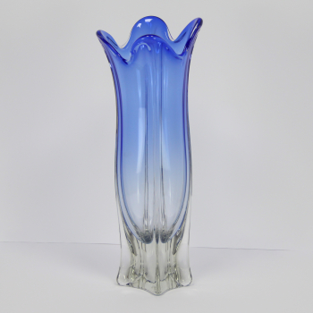Gran vaso en cristal de Murano. - Azul degradado.