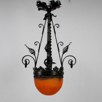 Lámpara Art Art Nouveau - Forja y pasta de vidrio.
Electricidad renovada.
Francia.