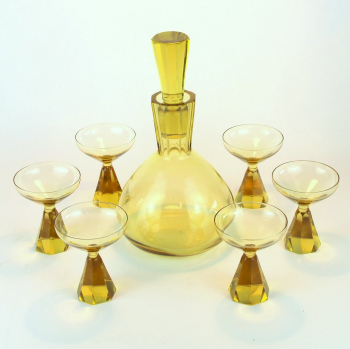 Juego de licorera en cristal Val Saint Lambert Art Decó - Gran calidad. 
Soplado y tallado.