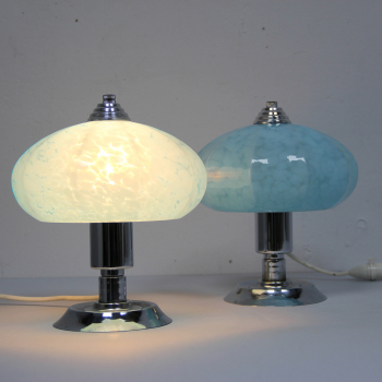 Pareja de lámparas de los años 40 - Metal cromado y cristal.
Electricidad totalmente renovada.
España.