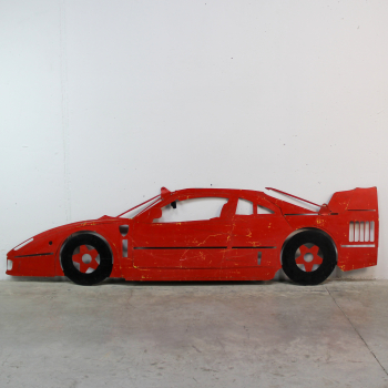 Gran chapa representando un Ferrari - Fabricado en hierro pintado.
Gran tamaño.