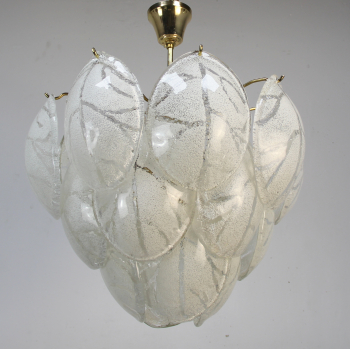 Lámpara de hojas en cristal de Murano - Electricidad revisada.
5 casquillos E14 y 1 casquillo E22.