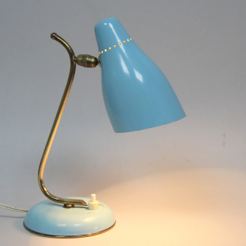 Lámpara vintage de mesa - Fabricada en metal lacado en azul y latón.
Electricidad revisada.