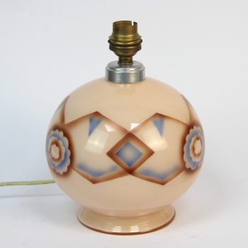 Pie de lámpara checo Art Decó - Realizada en opalina decorada.