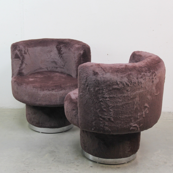 Fabricados en peluche.
Tapicería totalmente renovada.